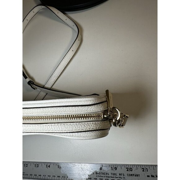 Michael Kors White Cross Body Bag With belt Loops - Picture 8 of 11